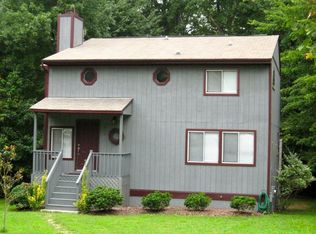 512 Fostoria Ct, Raleigh, NC 27606