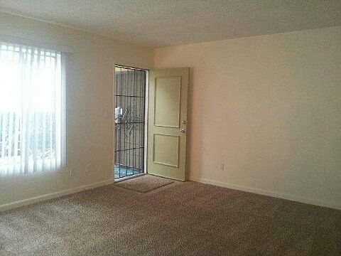 2nd image of 4127 Arizona St