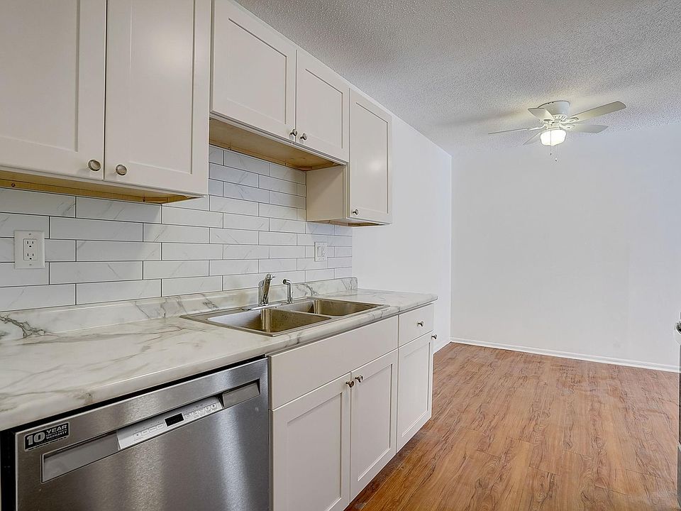 1st image of 401 E Burnsville Pkwy APT 305