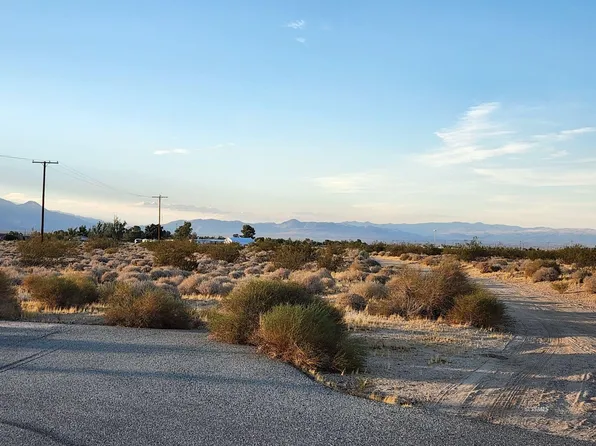 555 Owens Peak St, Inyokern, CA 93527