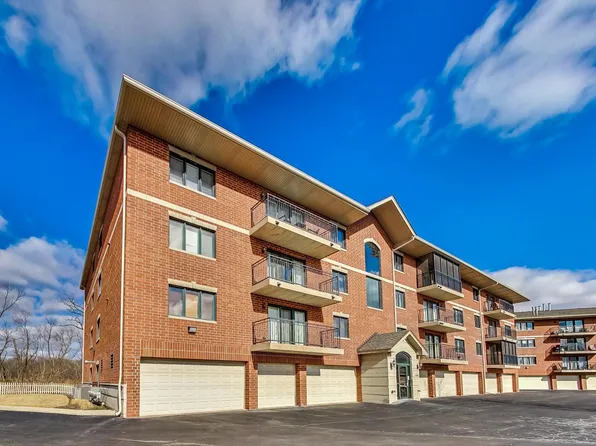 6880 W Winding Trl #402, Oak Forest, IL 60452