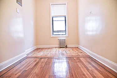 Rented by Lang Realty LLC