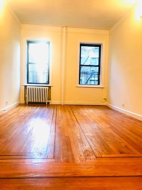 1st image of 306 E 78th St #3E