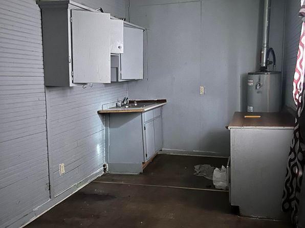 707 Broad St, Greenwood, MS 38930