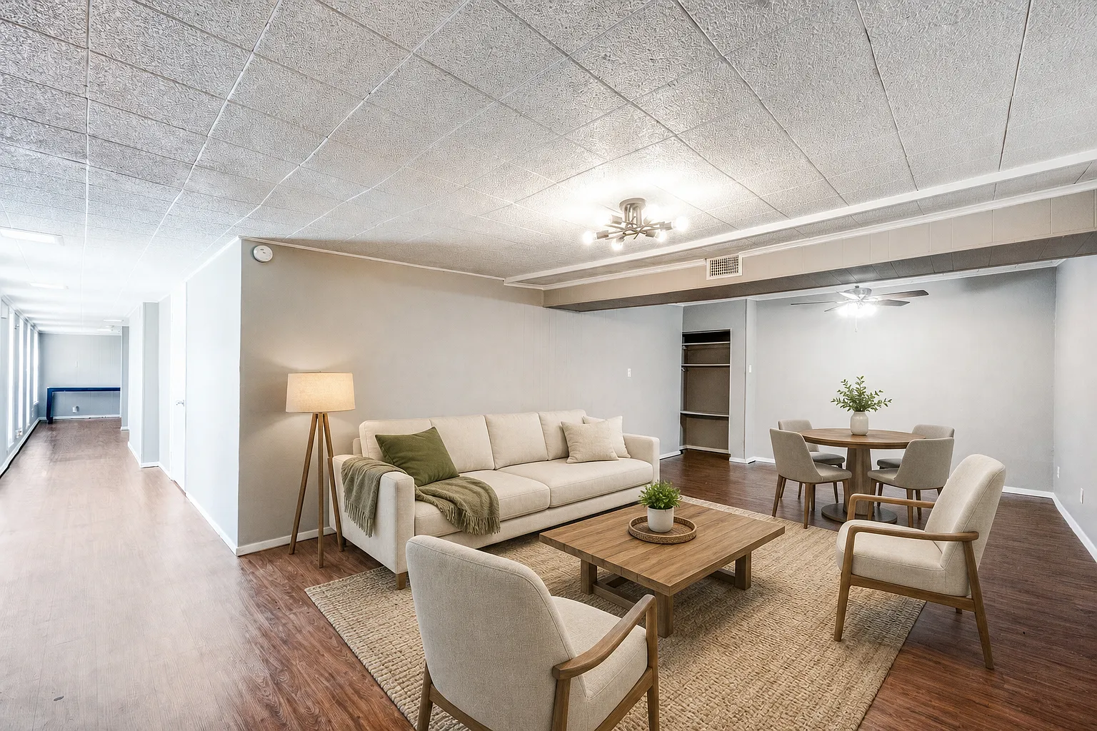 4 bed, 1903 sqft, $2,095 — Photo 1