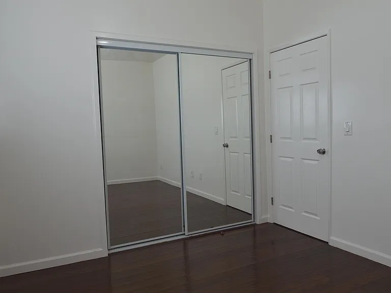 1047 Ronan Ave #3 — Photo 28
