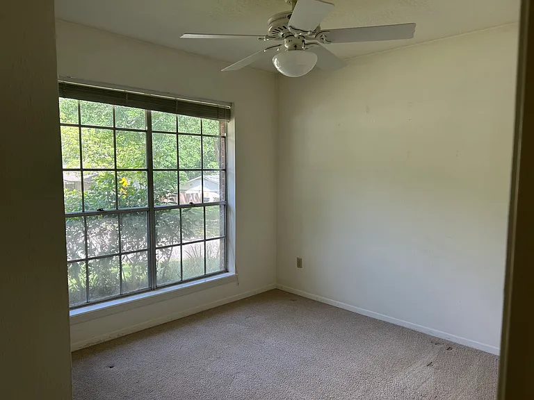 3404 Live Oak Dr — Photo 5