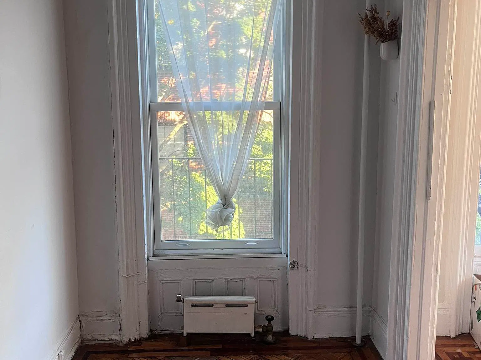 57 7th Avenue — Photo 3