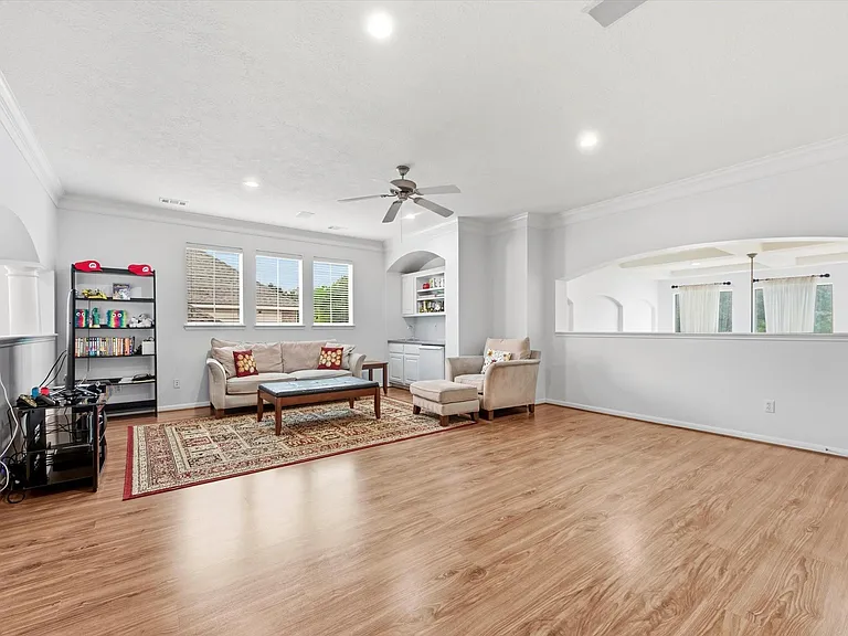 1523 Baldridge Ln — Photo 32