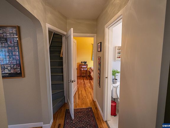 4th image of 3070 Felton St S