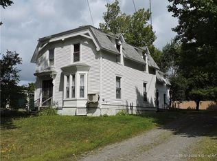 42 Cedar St, Dover Foxcroft, ME 04426
