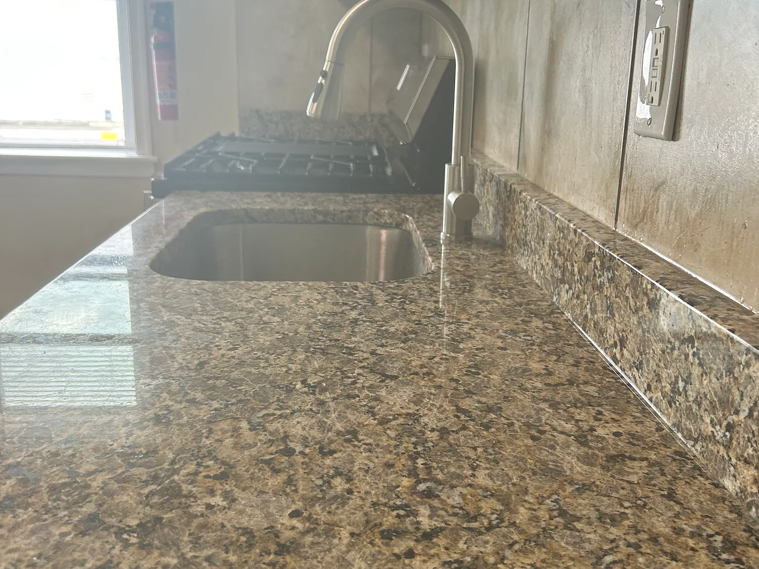 2 bed, $1,475 — Photo 1