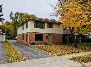 679 Karmada St, Plymouth, MI 48170