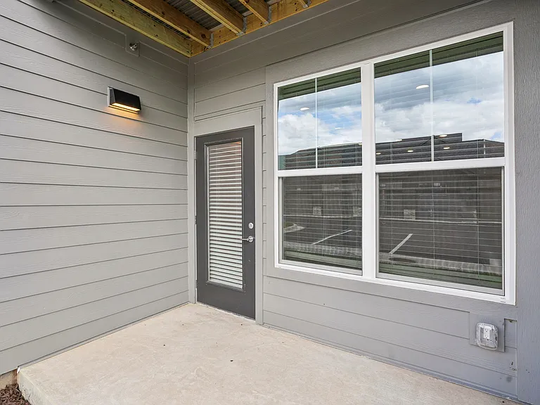 The Pullman Luxury Apartments — Photo 93