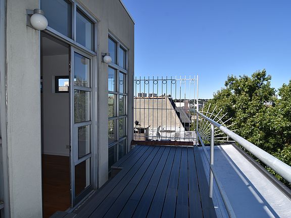 5th image of 610 W 138th St APT 4