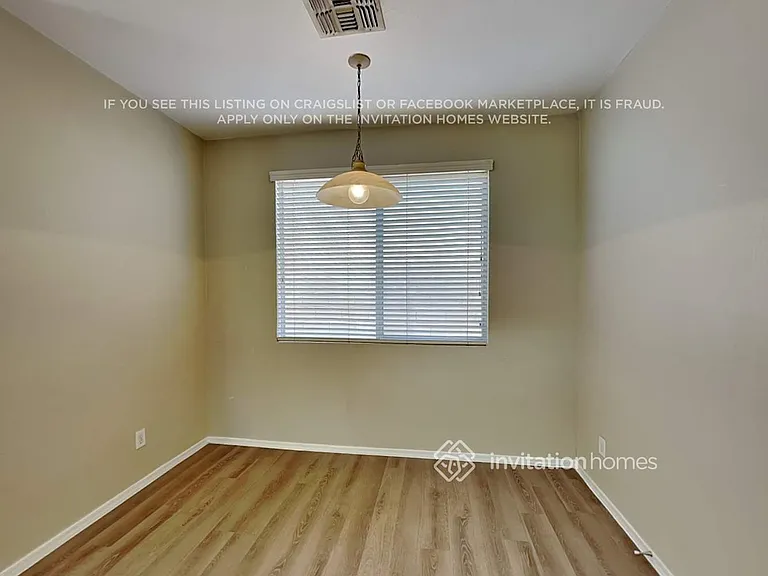 5221 W Fulton St — Photo 6