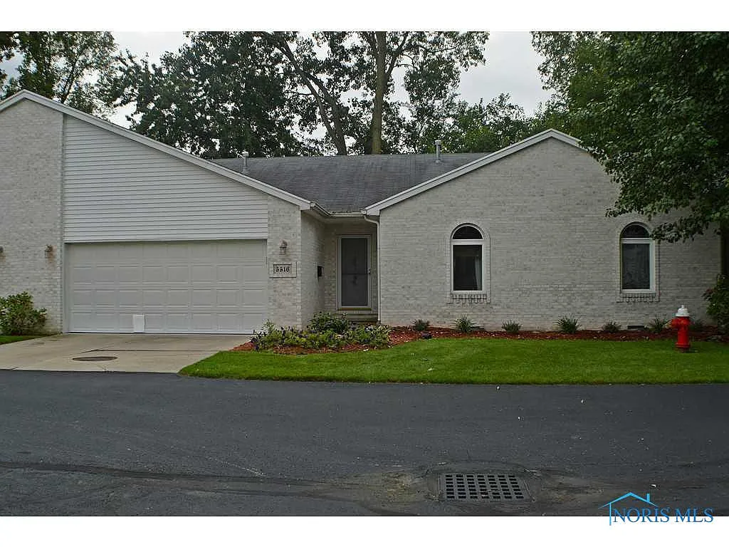 5516 Cameron Cove Ct photo 1