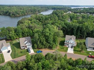 12030 Mariners Cove Ct, Lancaster, SC 29720