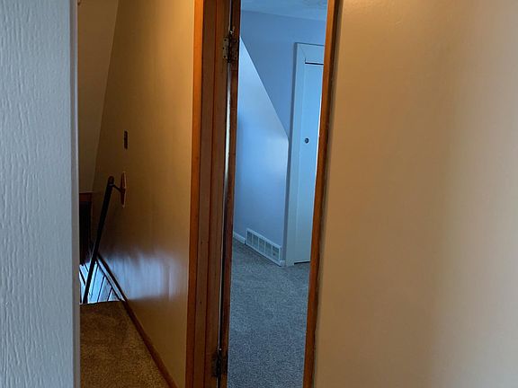 4th image of 14821 Alger Ave