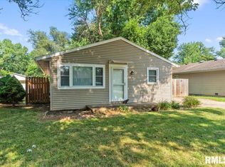 3328 Mars Ave, Springfield, IL 62707