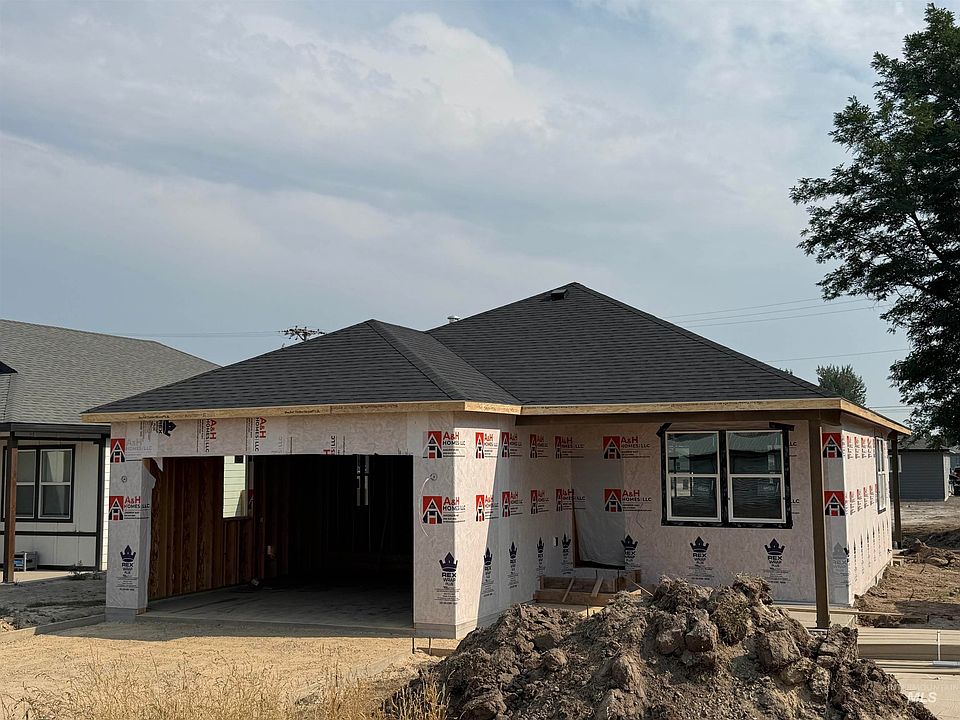 1st image of 171 18th St
