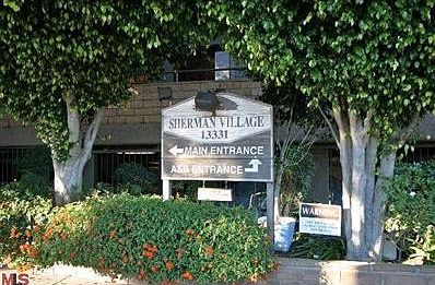 2nd image of 13331 Moorpark St APT 121-B