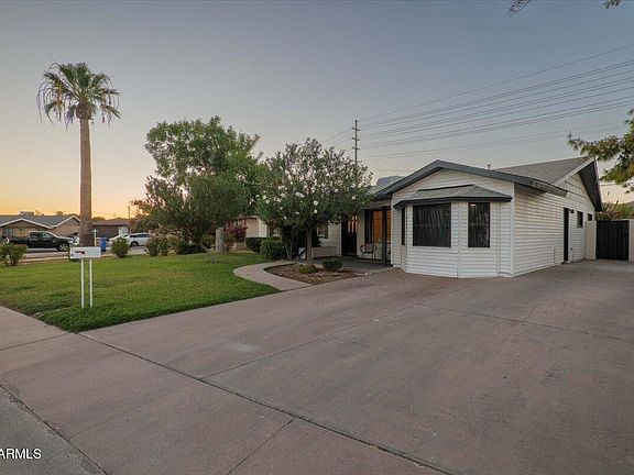 3rd image of 1708 W SUNNYSLOPE Lane
