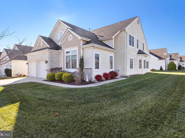 11 Deal Ln, Waretown, NJ 08758