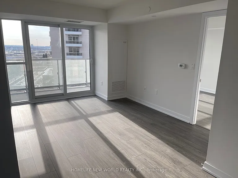 225 Village Green Sq #908 — Photo 7