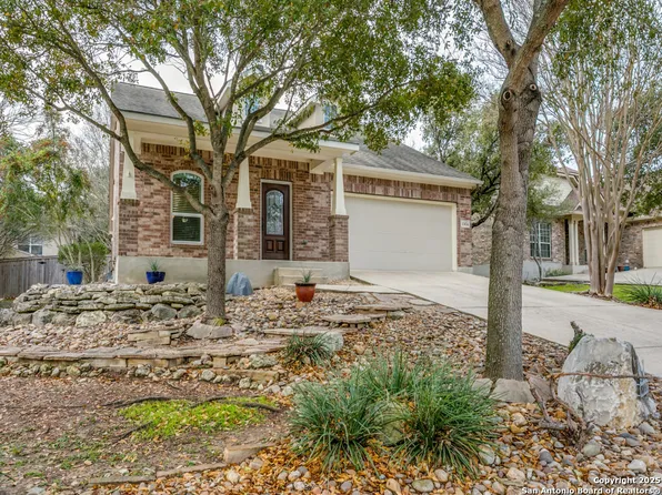 13834 Nike Circle, Universal City, TX 78148