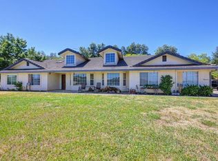 213 Spring Ln, Newcastle, CA 95658