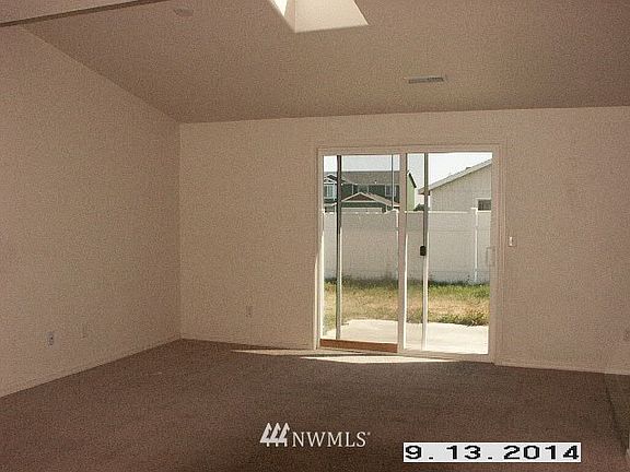 2nd image of 1913 S Dilley Avenue