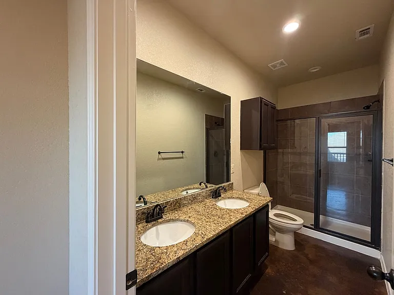 204 Kaspar Way — Photo 14