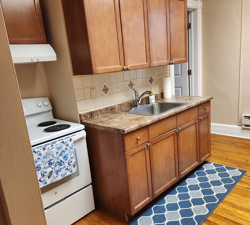 Appliances and cabinets