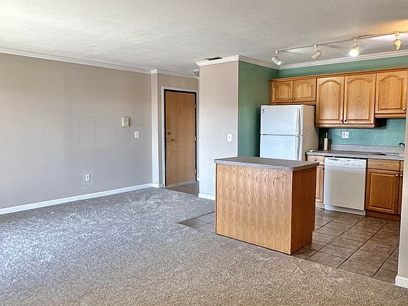 3rd image of 15155 Seagull Dr #15155