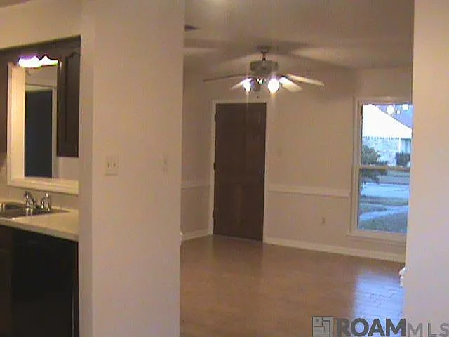 3821 Byrd Dr — Photo 3