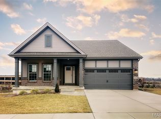 5333 Tesson Ct, Saint Louis, MO 63128