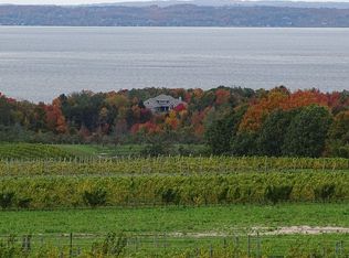2126 Island View Rd, Traverse City, MI 49686