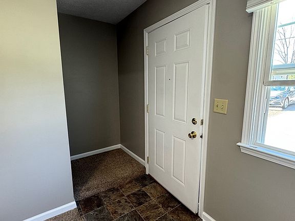 2nd image of 401 S Kentucky St #4