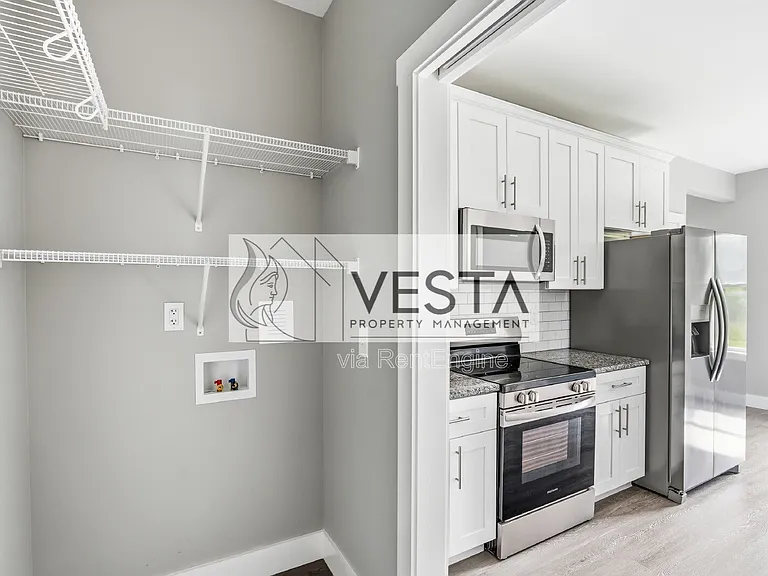 113 Stone Dr #105 — Photo 12