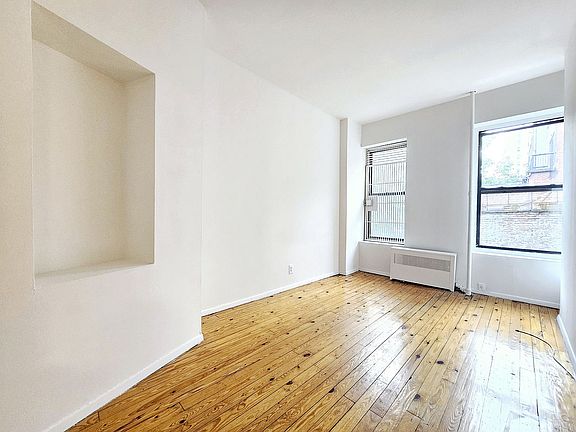 2nd image of 207 Columbus Ave #D