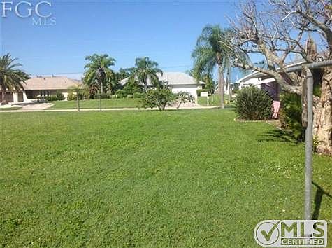 3rd image of 1907 SE 10th Pl