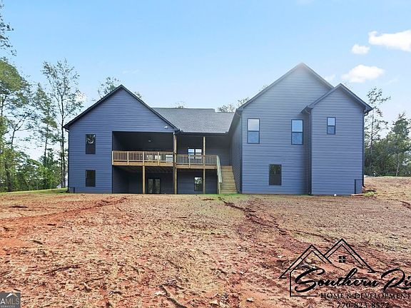 5th image of 120 Martin Cemetery Rd