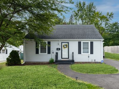 28 Dee Avenue, Meriden, CT, 06451