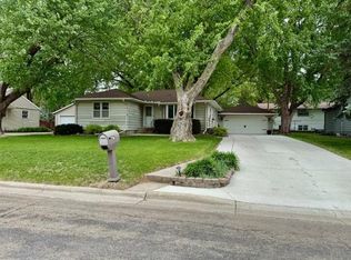106 Morningside Rd, Albert Lea, MN 56007
