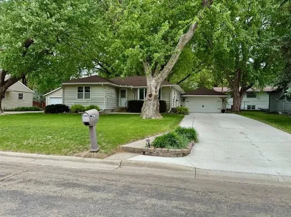 106 Morningside Rd, Albert Lea, MN 56007