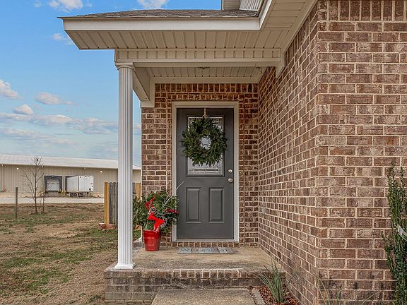 4th image of 148 County Road 418