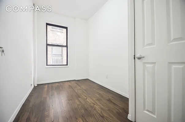 Rented by Compass | media 14