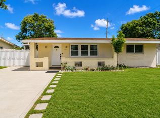 7611 NW 15th Ct, Hollywood, FL 33024