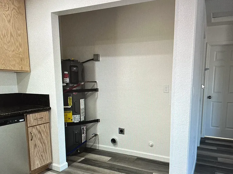 5564 Arboga Rd #8 — Photo 5